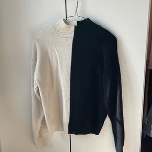 H&M Black and White Sweater/Top in Small
